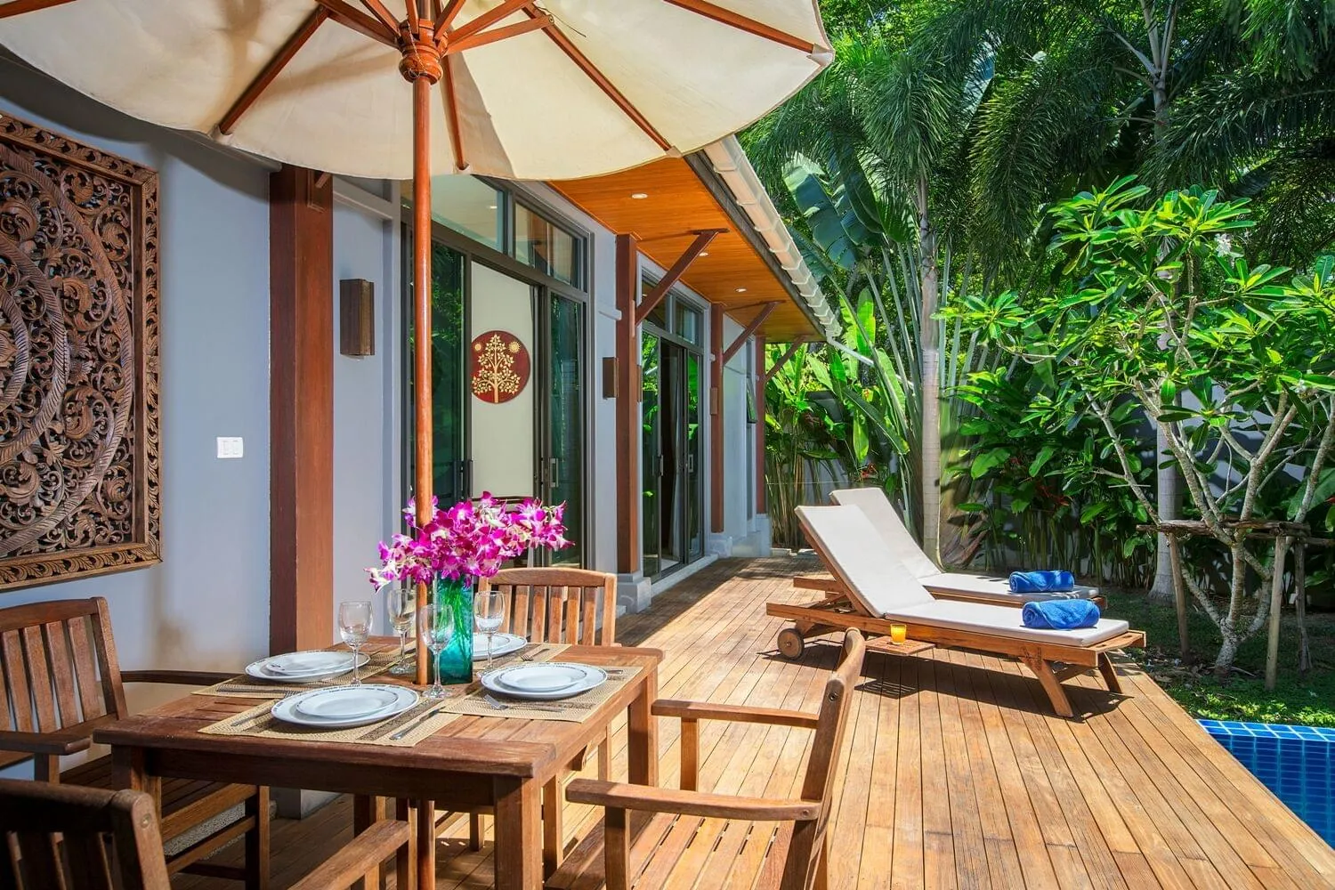 Property image - full photo 2