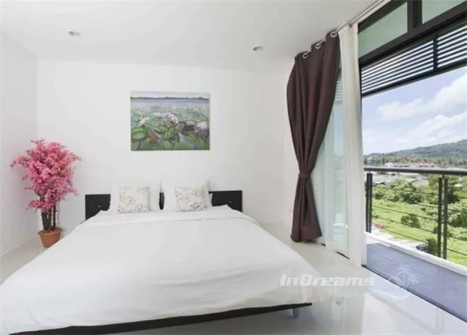 Property image - full photo 59