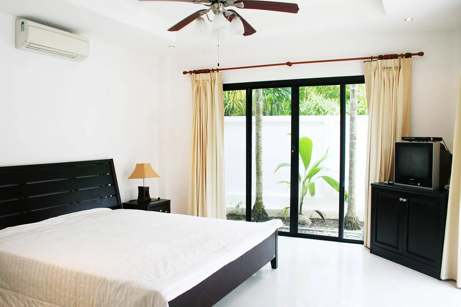 Property image - full photo 20
