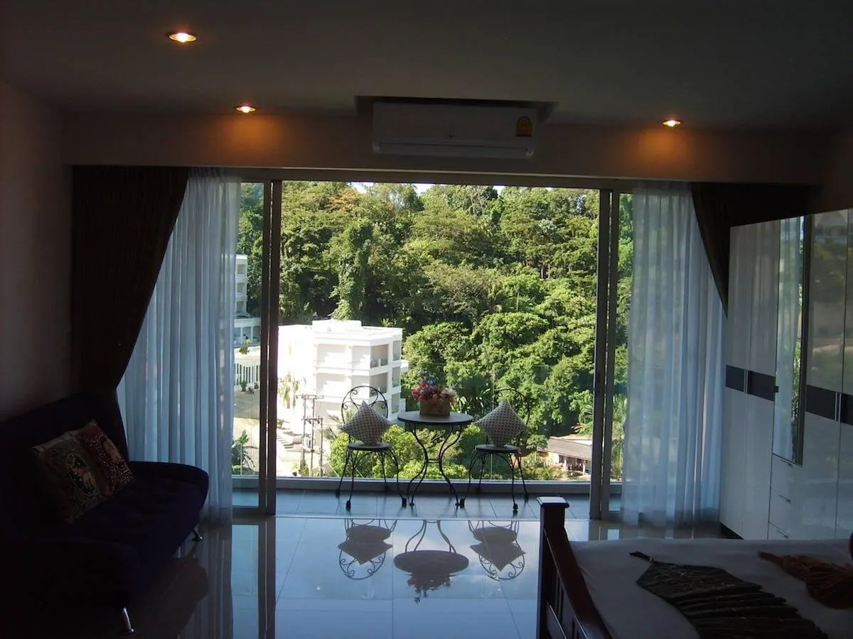 Property image - full photo 7