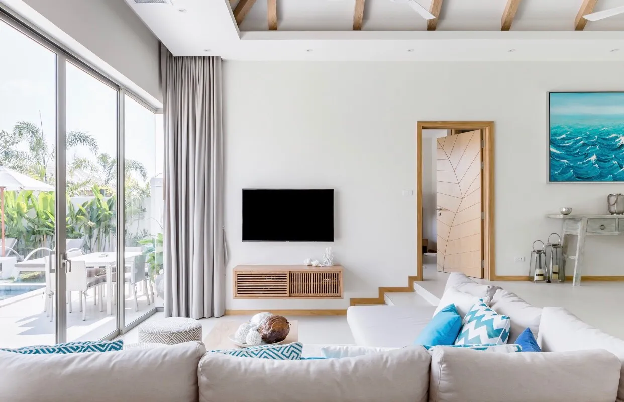 Property image - full photo 4