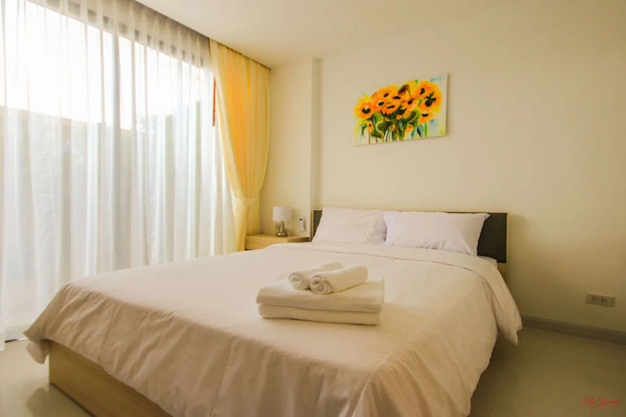Property image - full photo 16