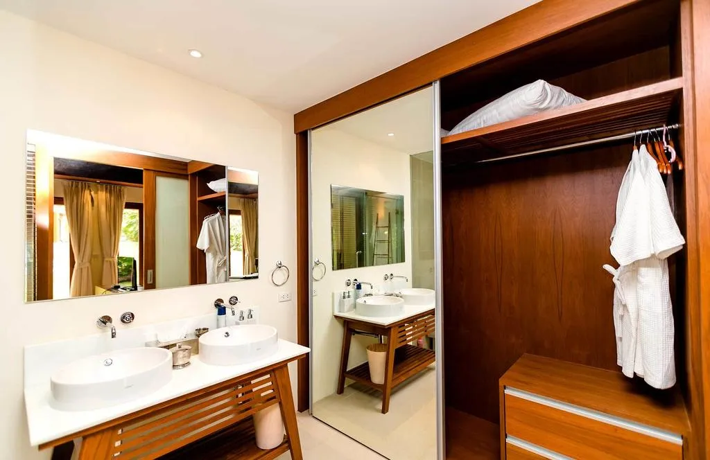 Property image - full photo 20