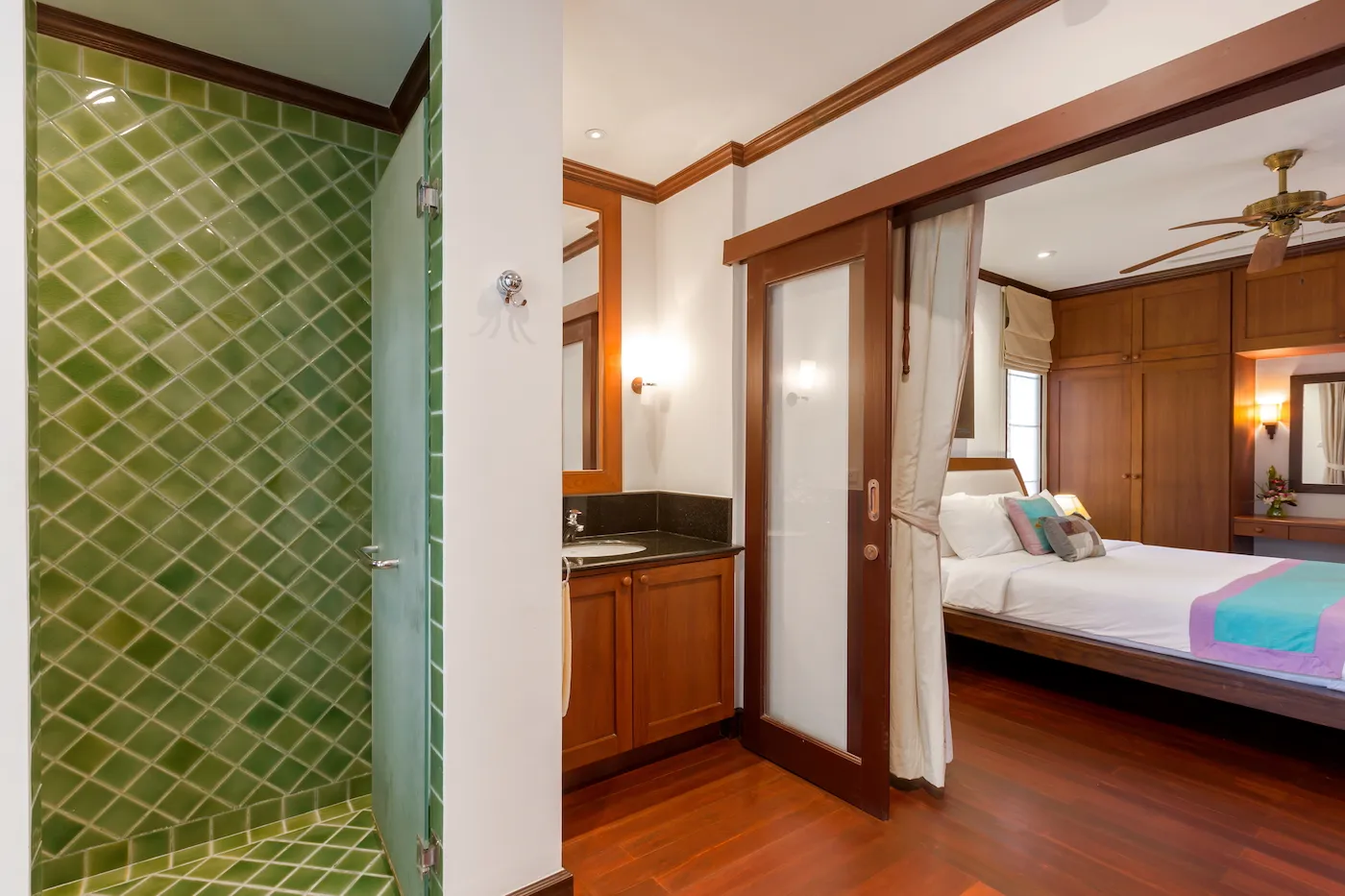 Property image - full photo 21