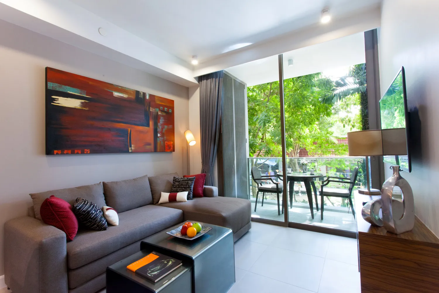Property image - full photo 1