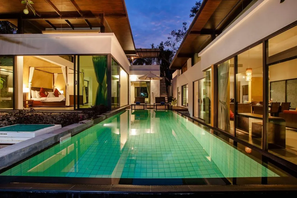 Property image - full photo 13