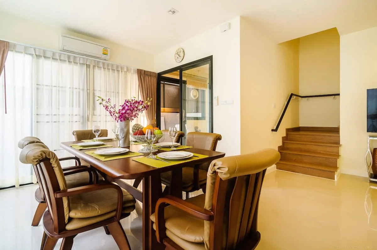 Property image - full photo 6