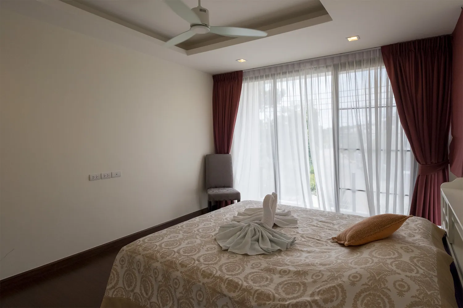 Property image - full photo 24