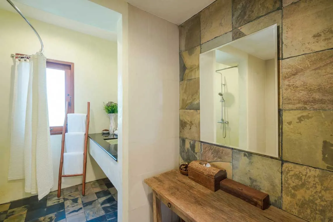 Property image - full photo 43