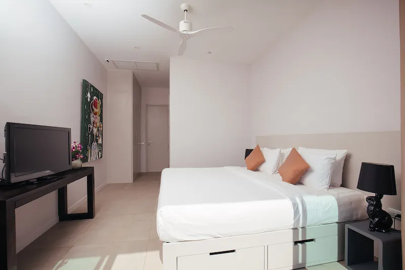 Property image - full photo 28