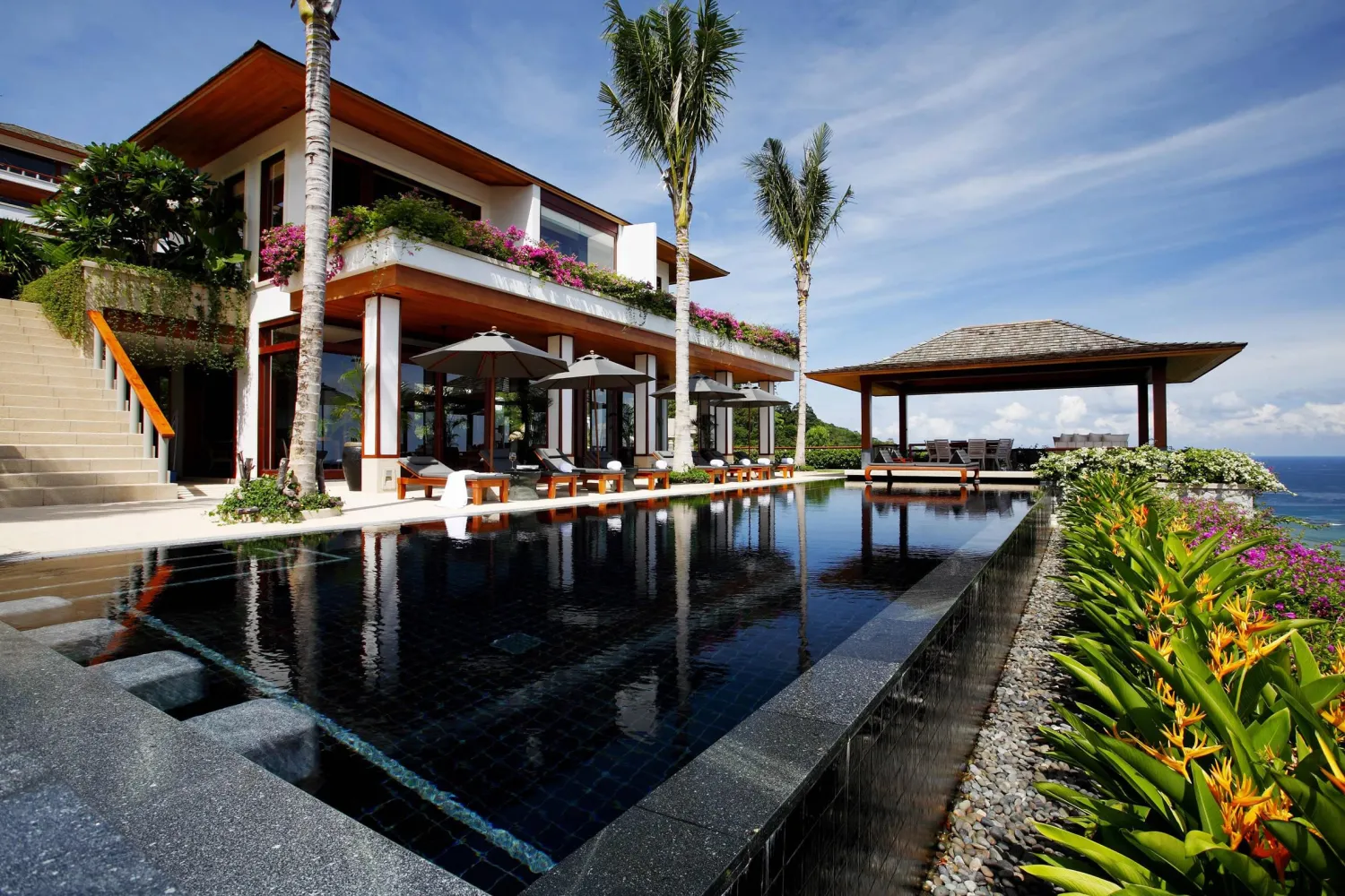 Property image - full photo 1