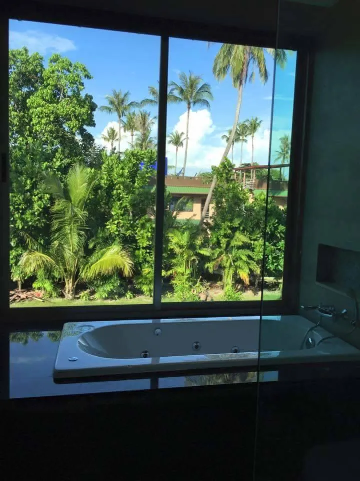 Property image - full photo 12
