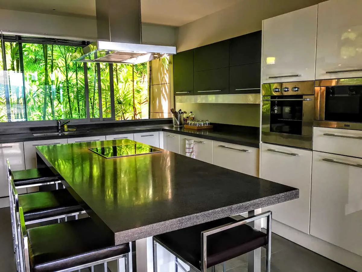 Property image - full photo 9