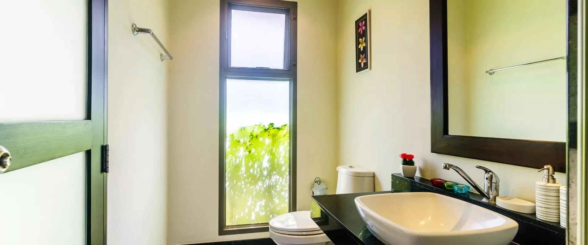 Property image - full photo 39
