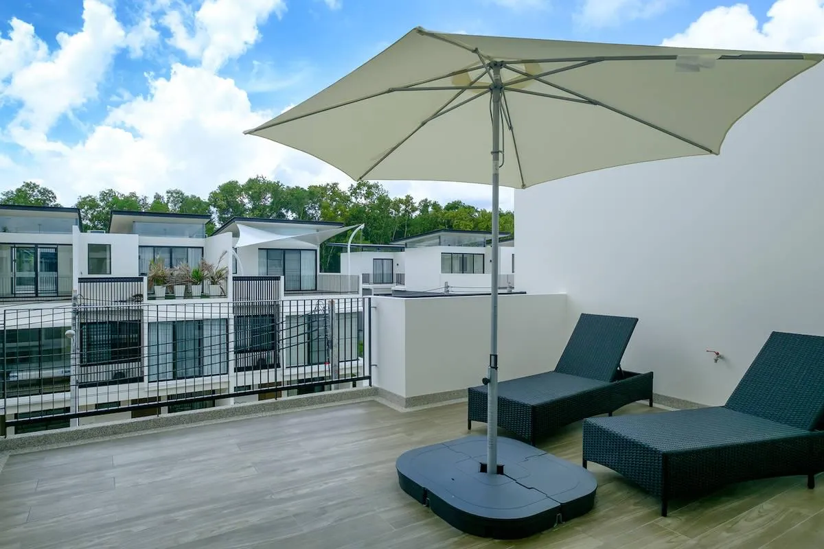 Property image - full photo 22