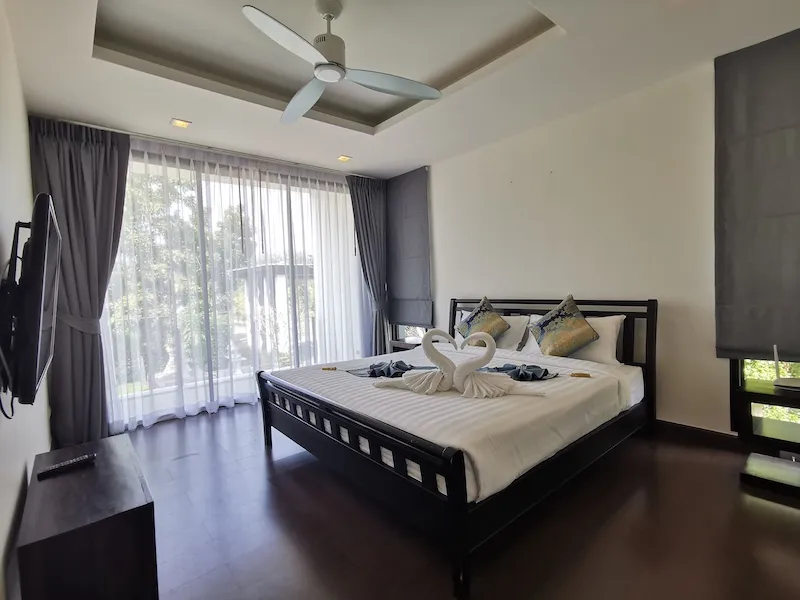 Property image - full photo 9
