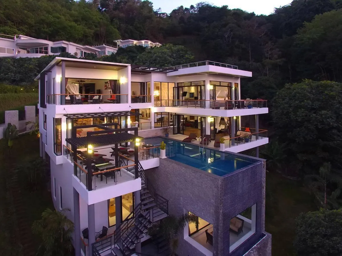 Property image - full photo 1