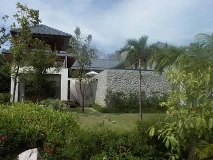 Property image - full photo 11