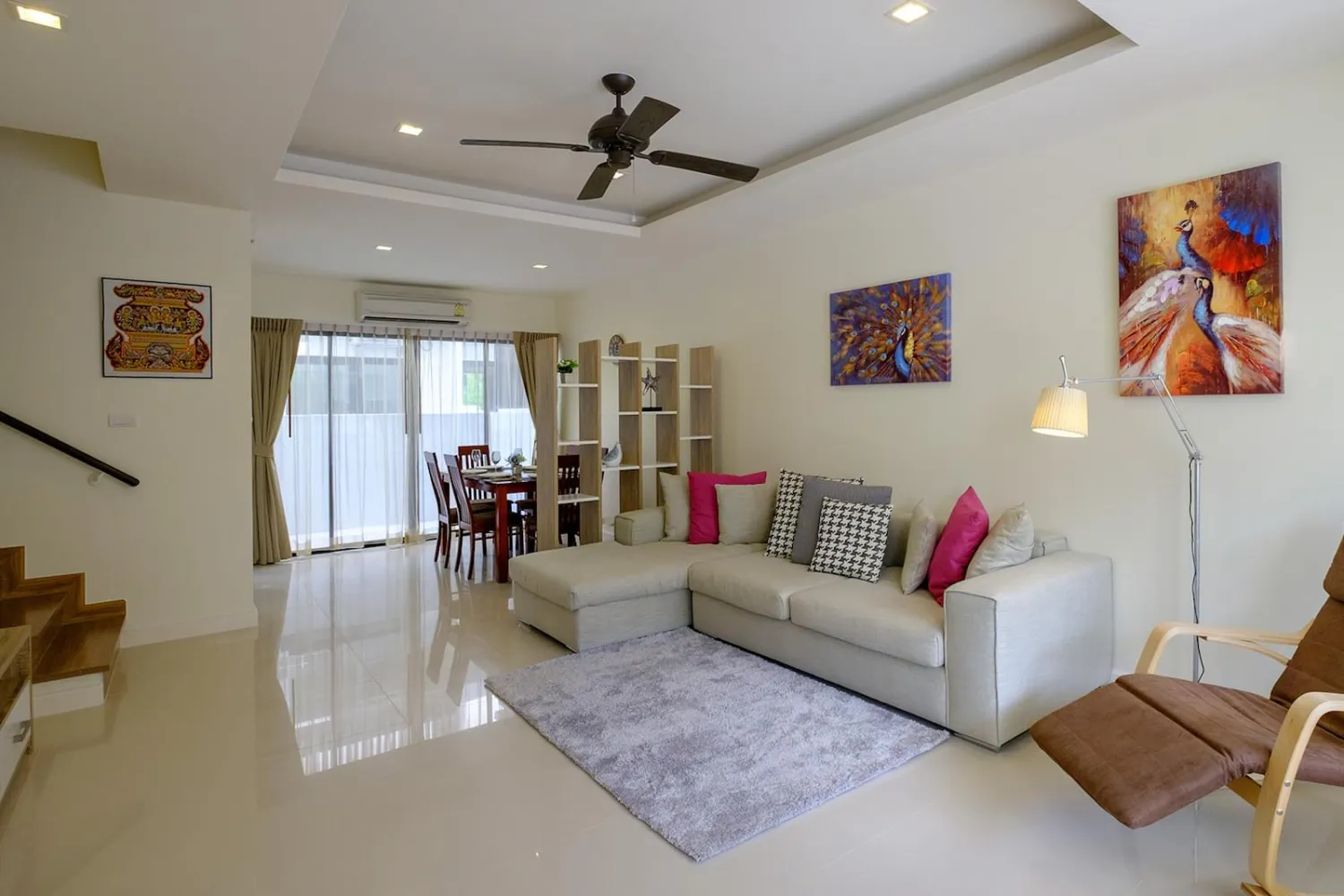 Property image - full photo 4