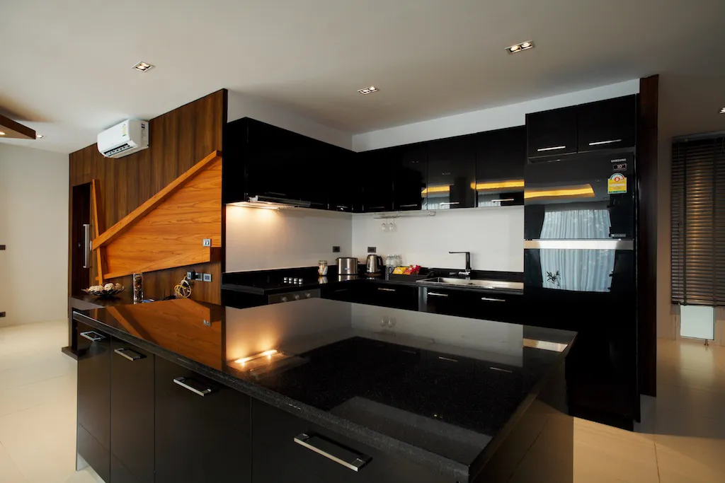 Property image - full photo 28