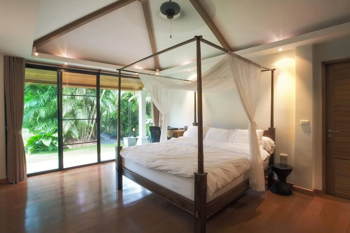 Property image - full photo 21