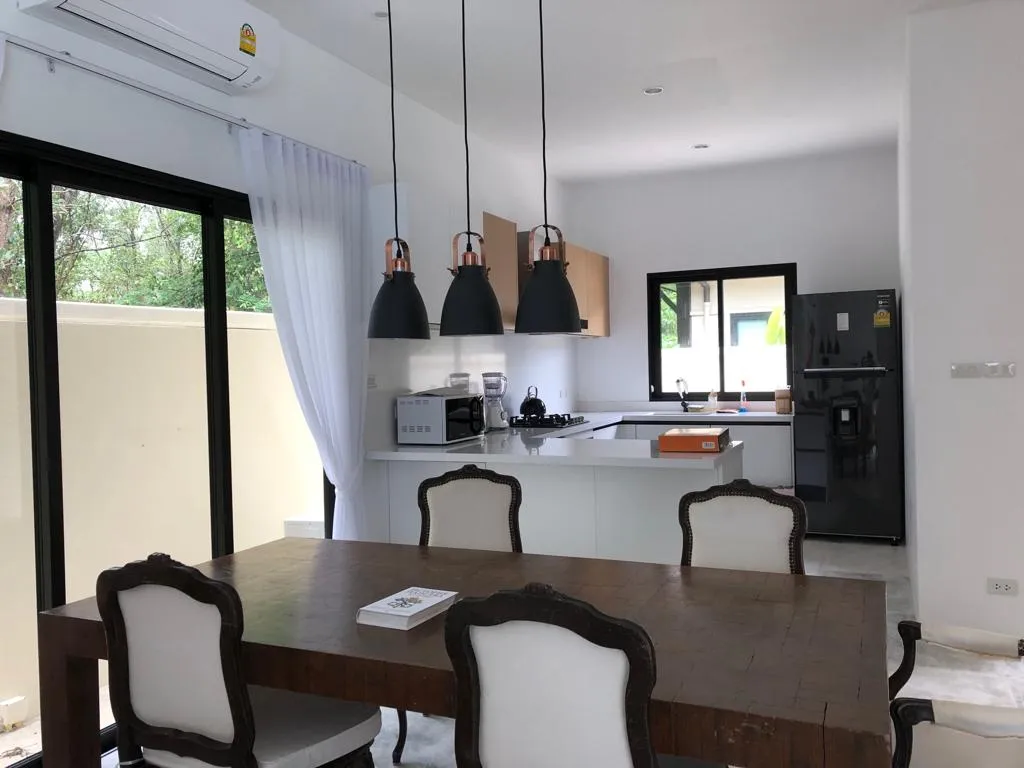 Property image - full photo 10