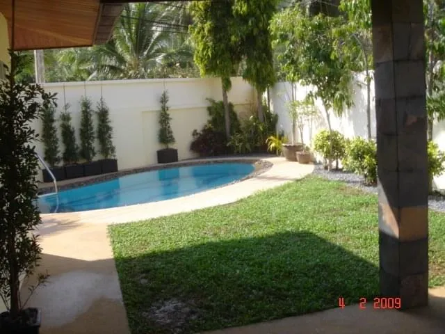 Property image - full photo 5