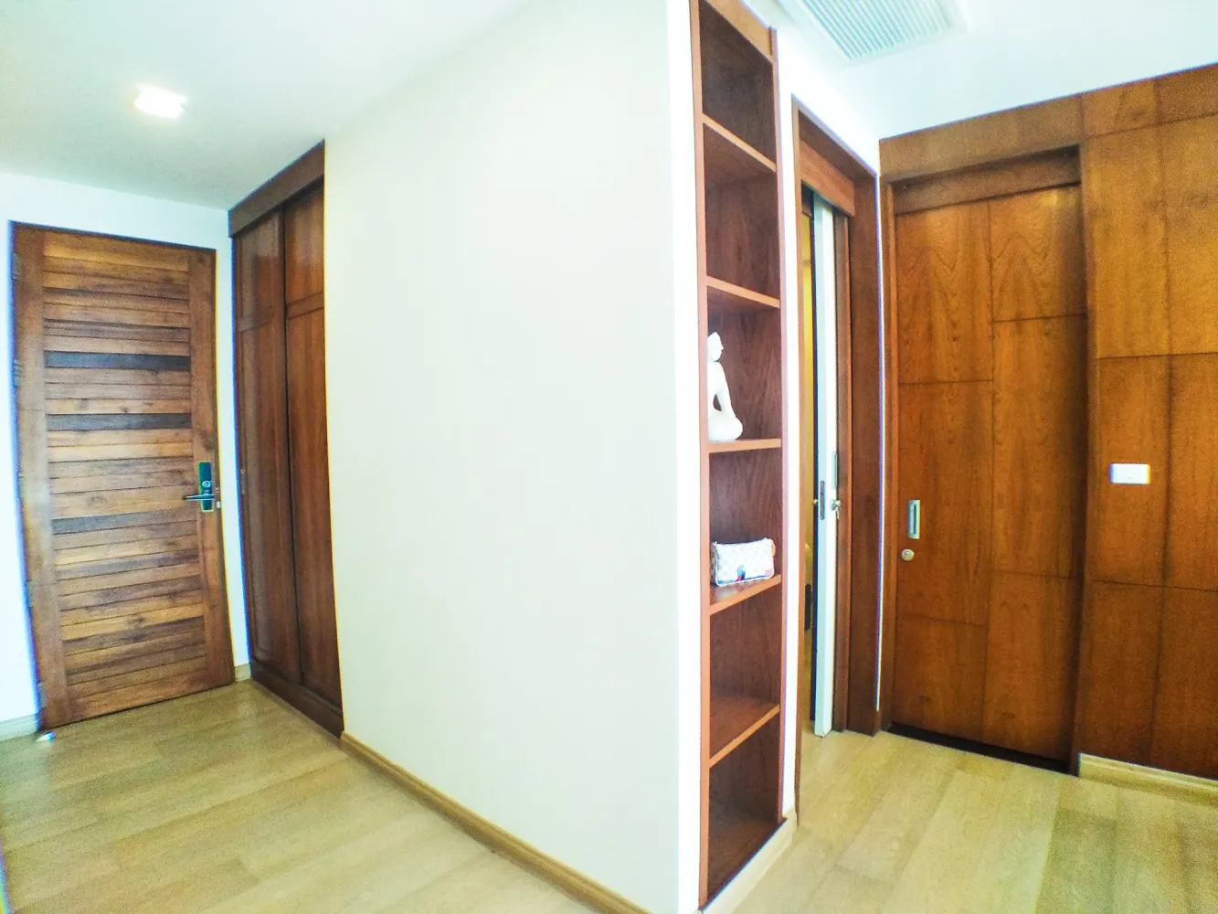 Property image - full photo 15