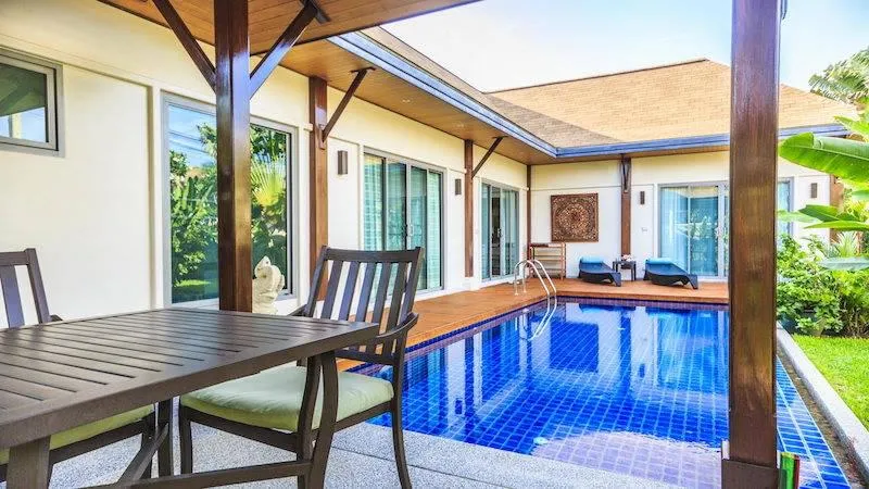 Property image - full photo 4