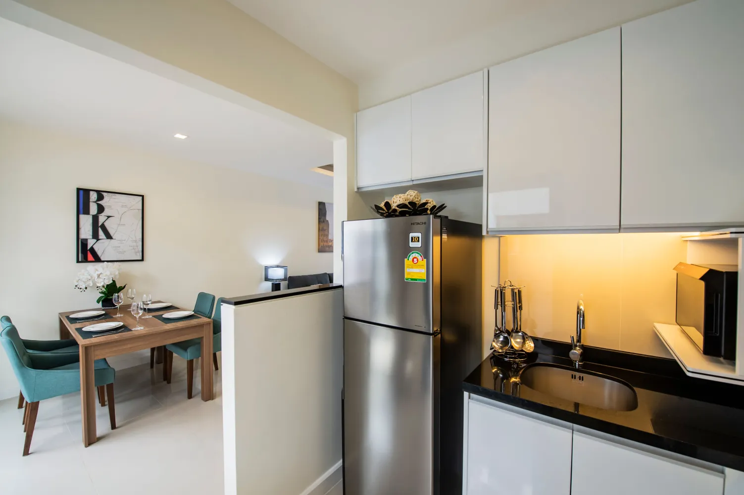 Property image - full photo 11