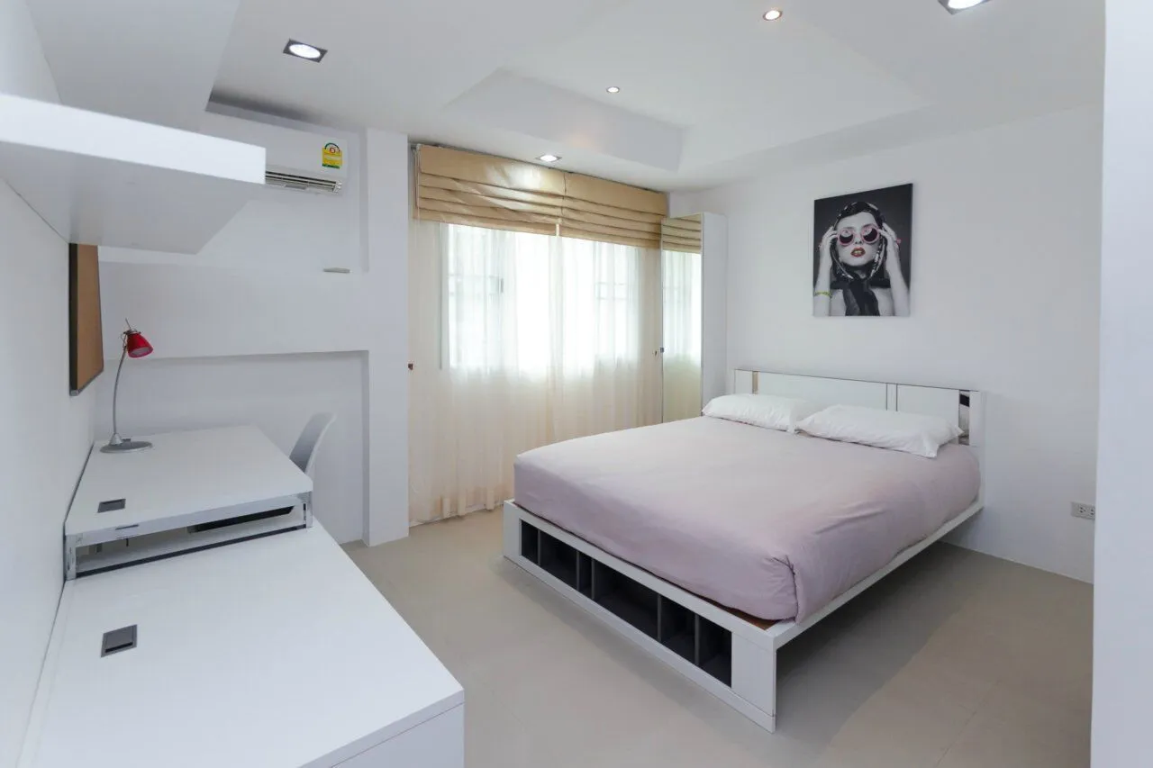 Property image - full photo 7