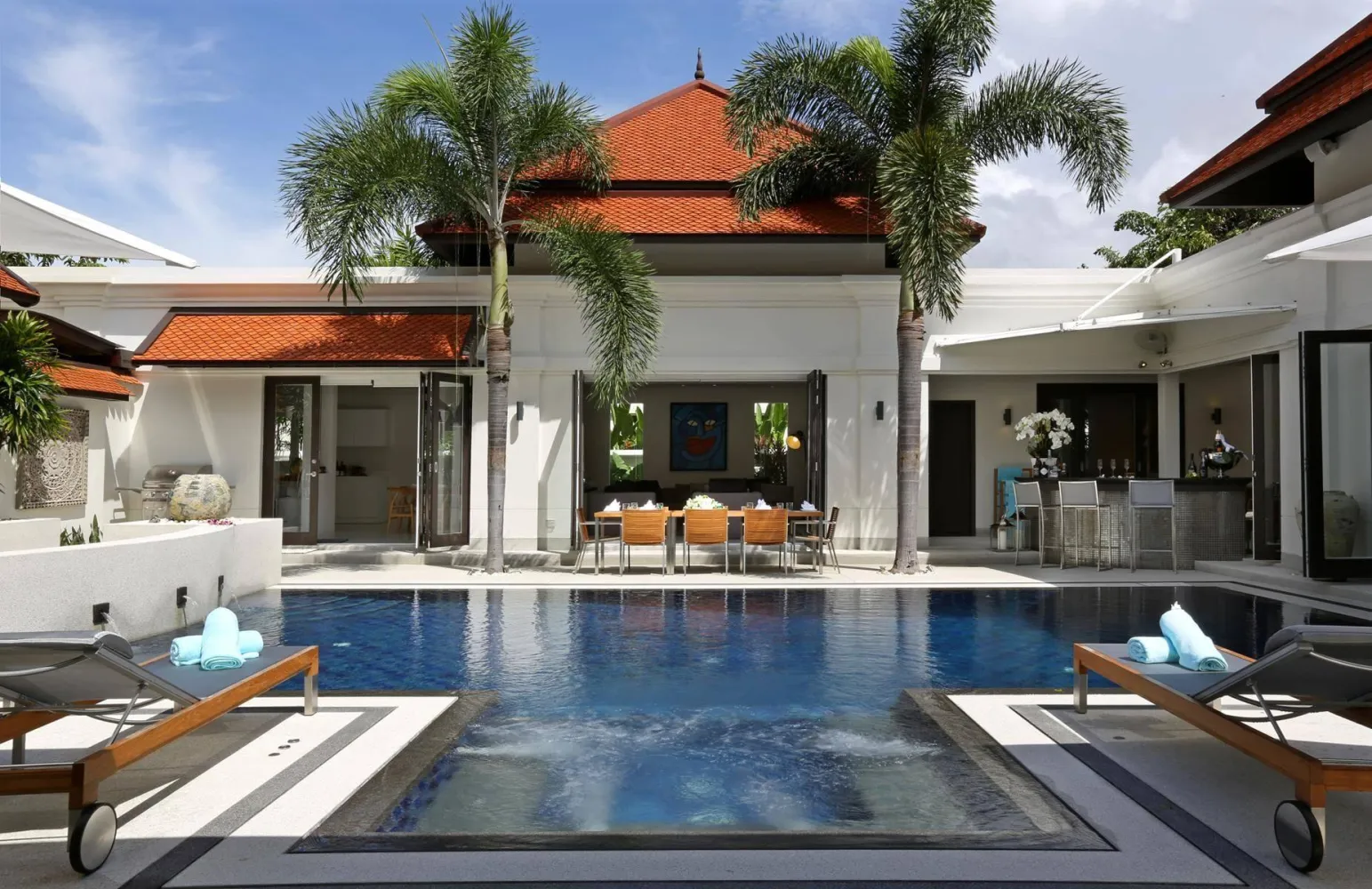 Property image - full photo 1