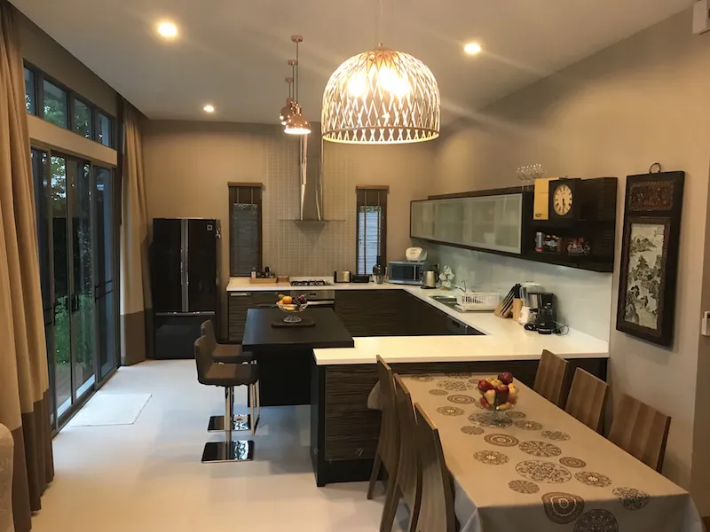 Property image - full photo 13