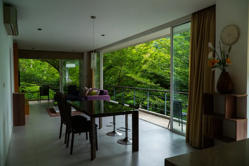 Property image - full photo 2