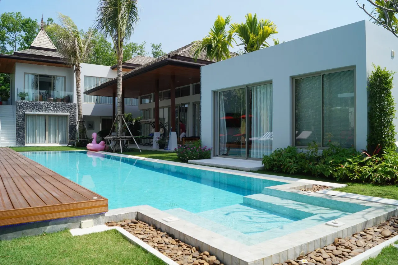 Property image - full photo 23