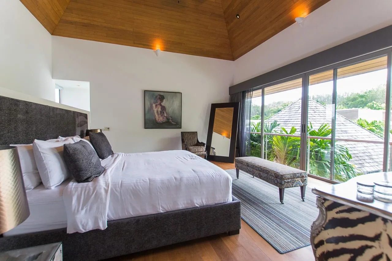 Property image - full photo 38