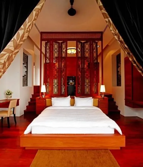 Property image - full photo 14
