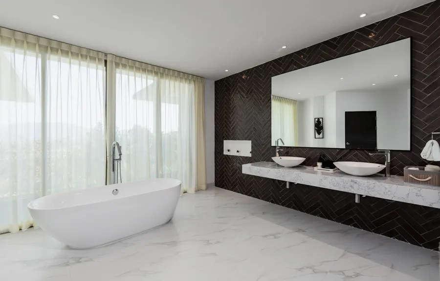 Property image - full photo 65