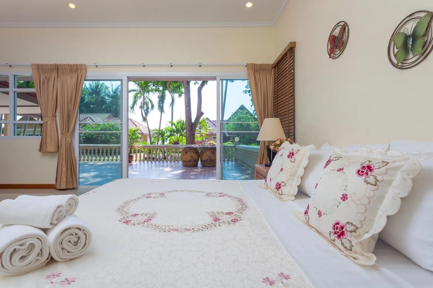 Property image - full photo 8