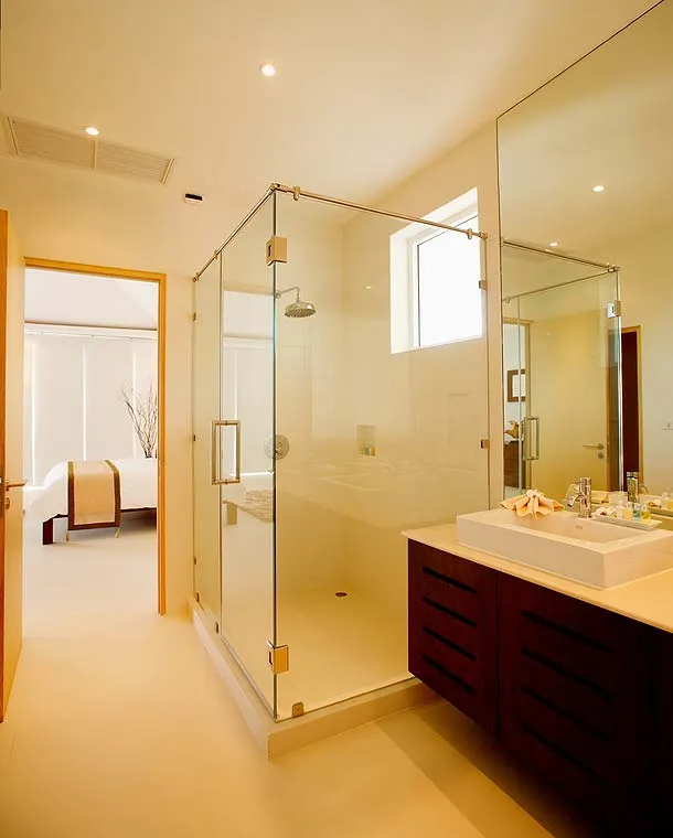 Property image - full photo 28