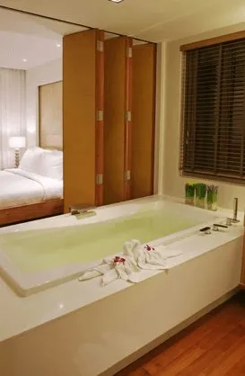 Property image - full photo 8
