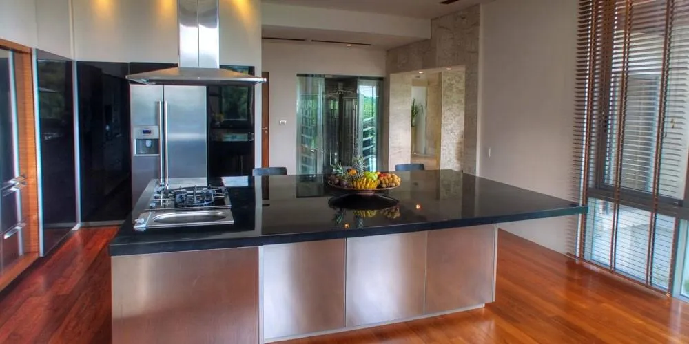 Property image - full photo 9