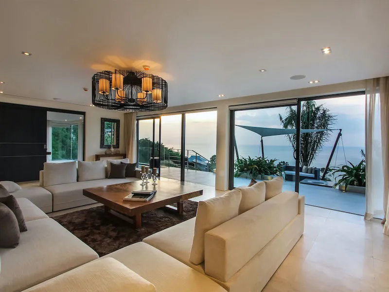 Property image - full photo 4