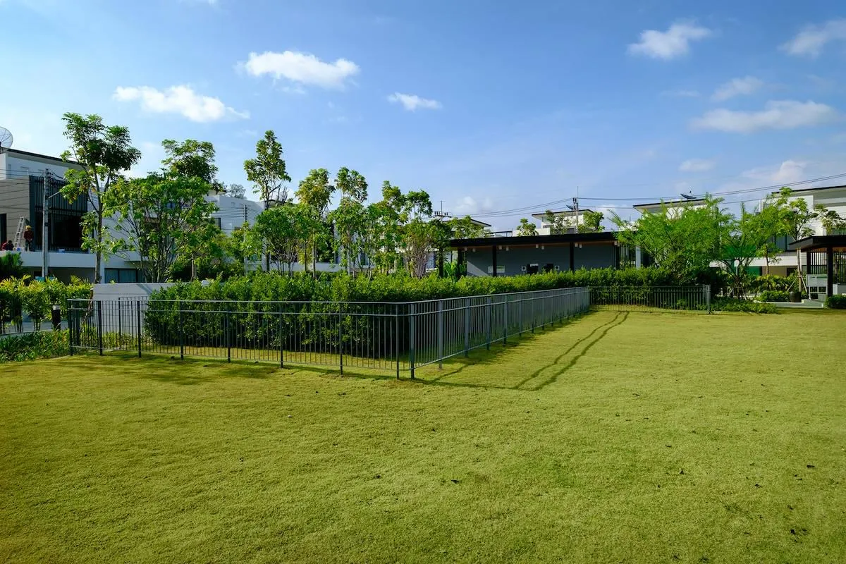 Property image - full photo 42