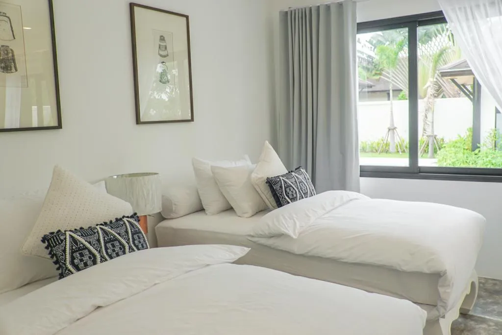 Property image - full photo 24