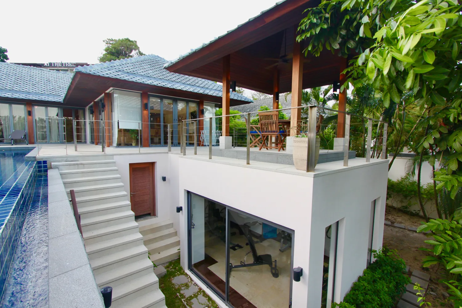 Property image - full photo 37