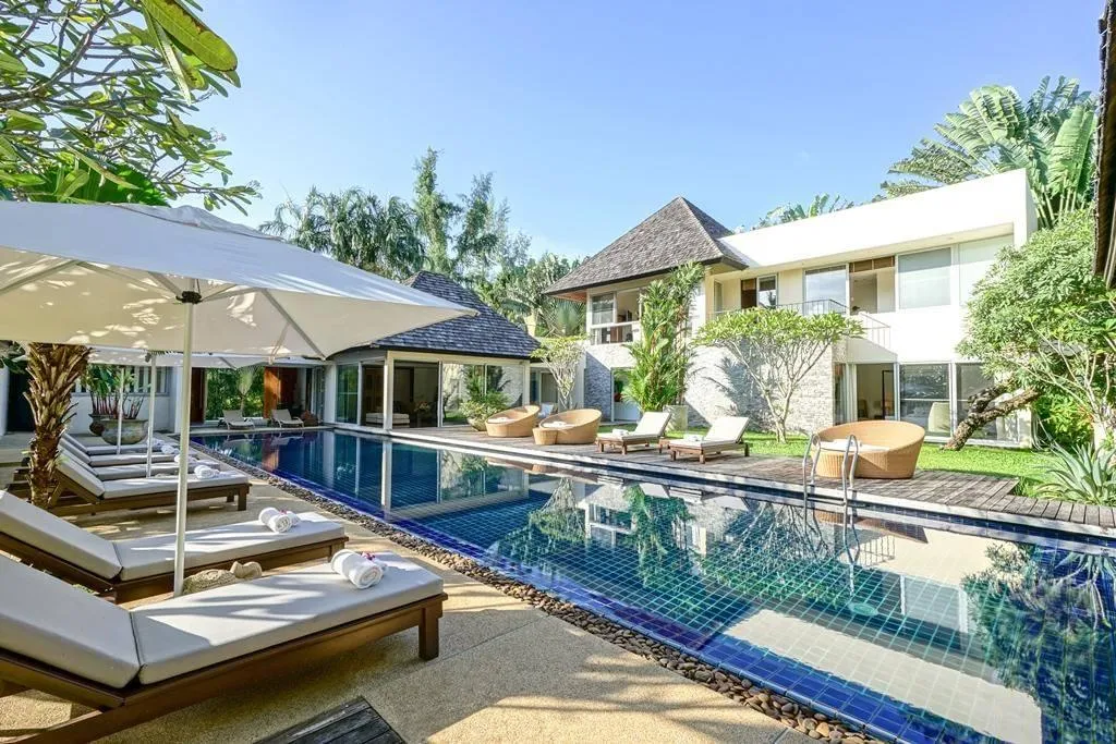 Property image - full photo 36