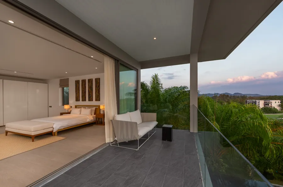 Property image - full photo 52