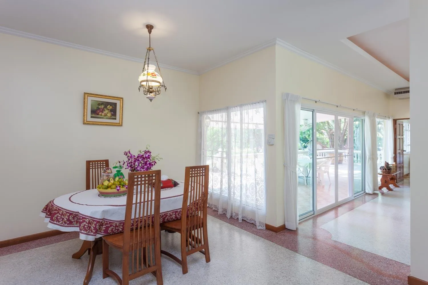 Property image - full photo 6