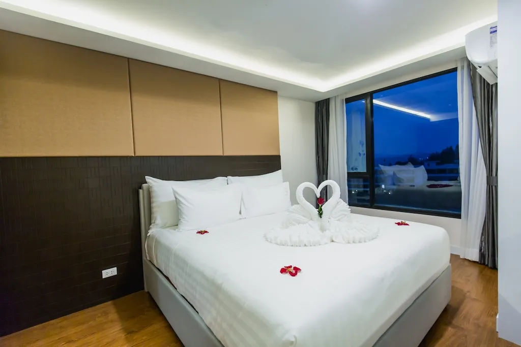Property image - full photo 48